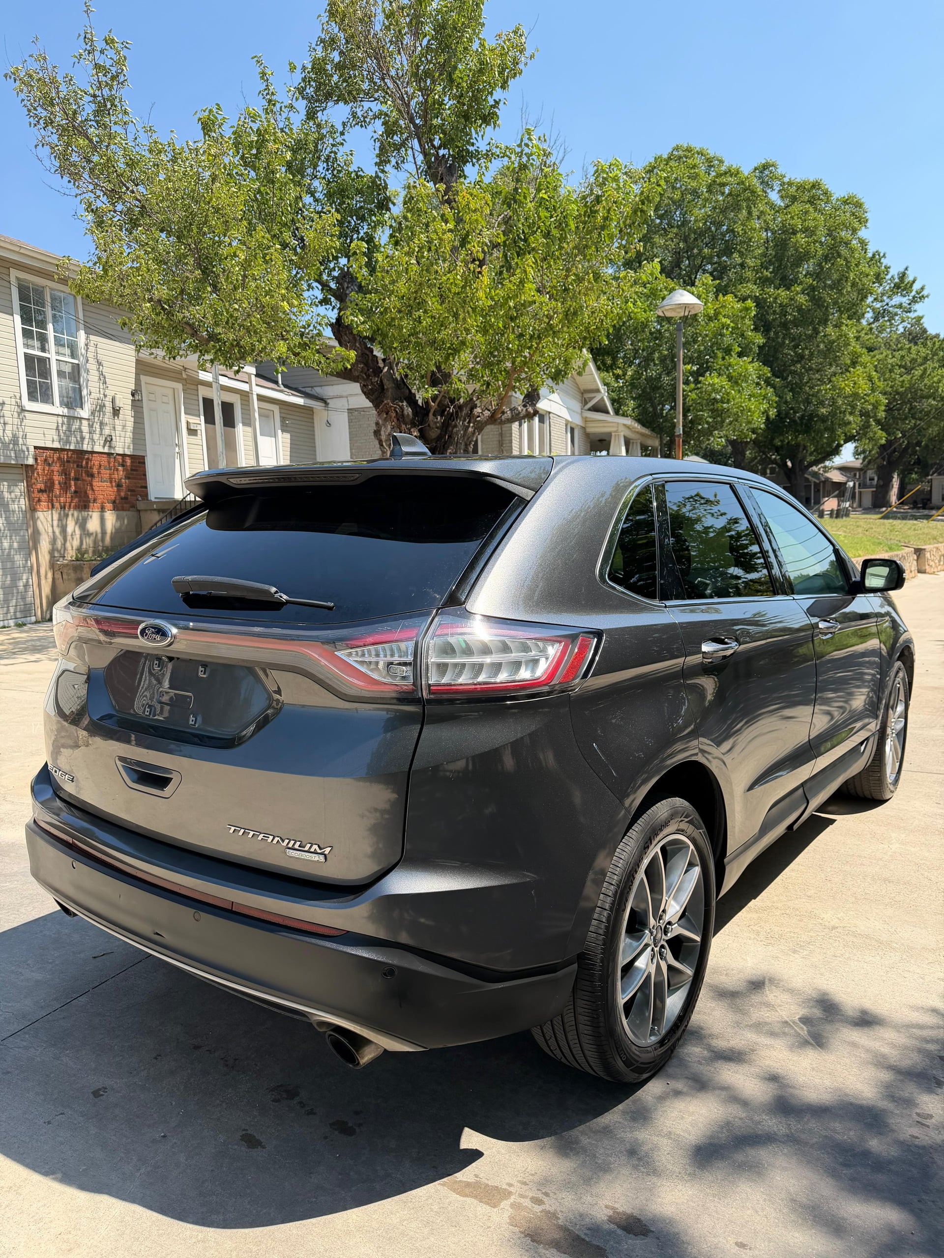 Ford Edge Titanium