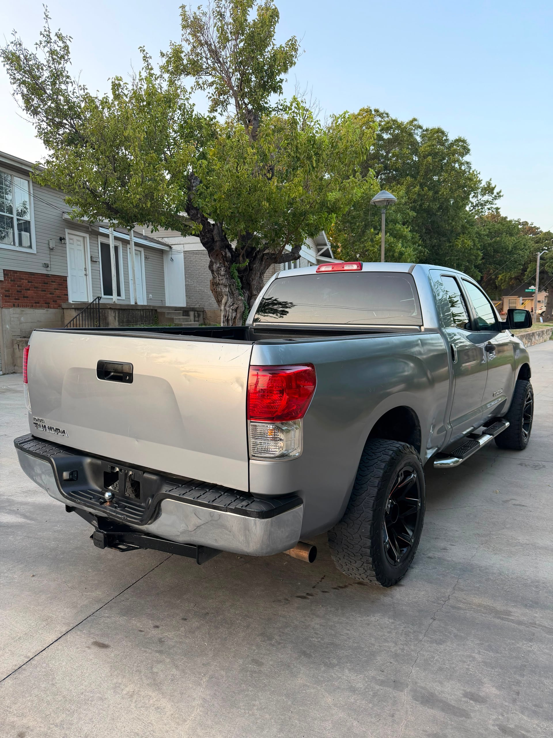 Toyota Tundra sr5