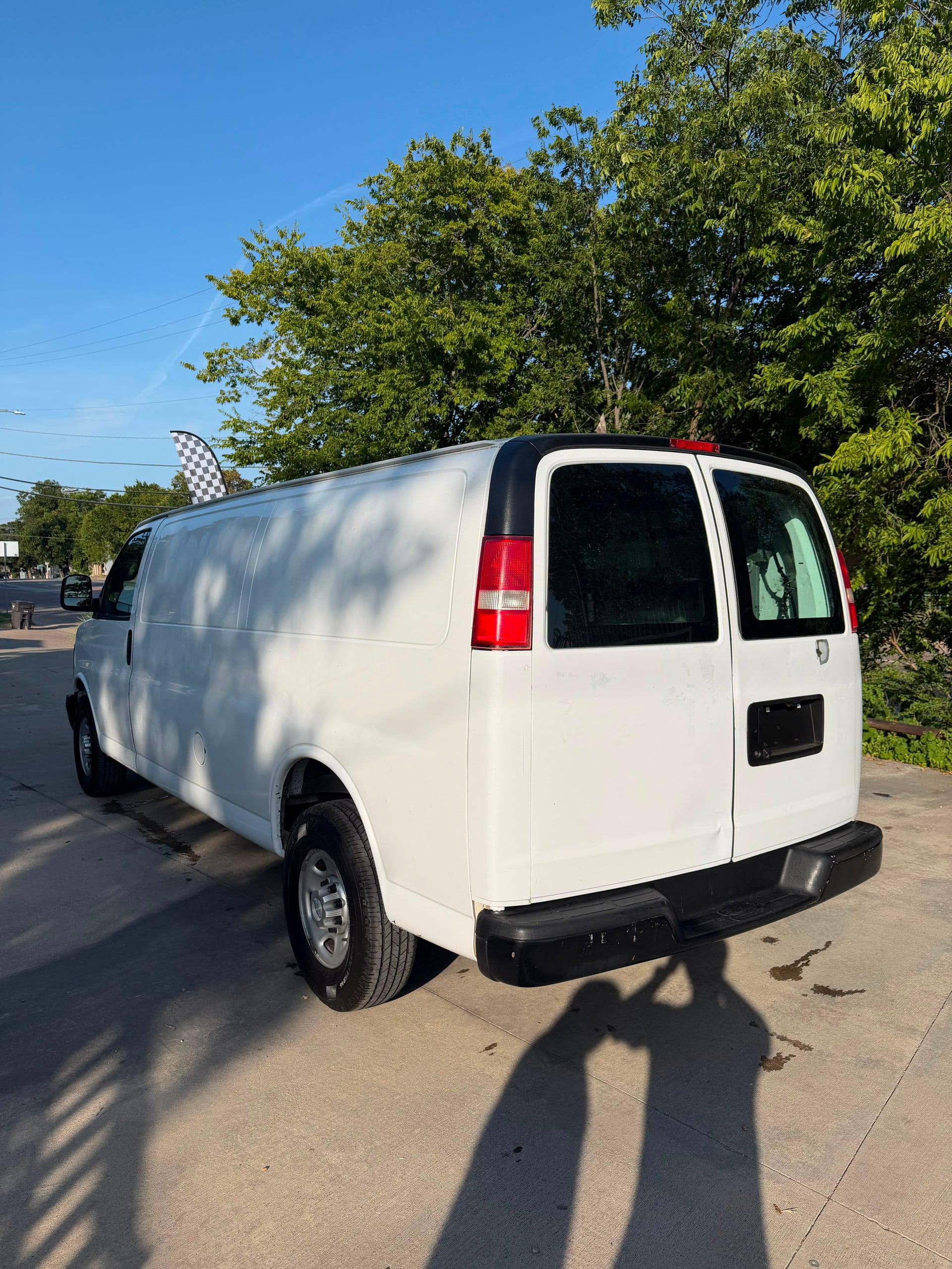 Chevrolet Cargo van 2500