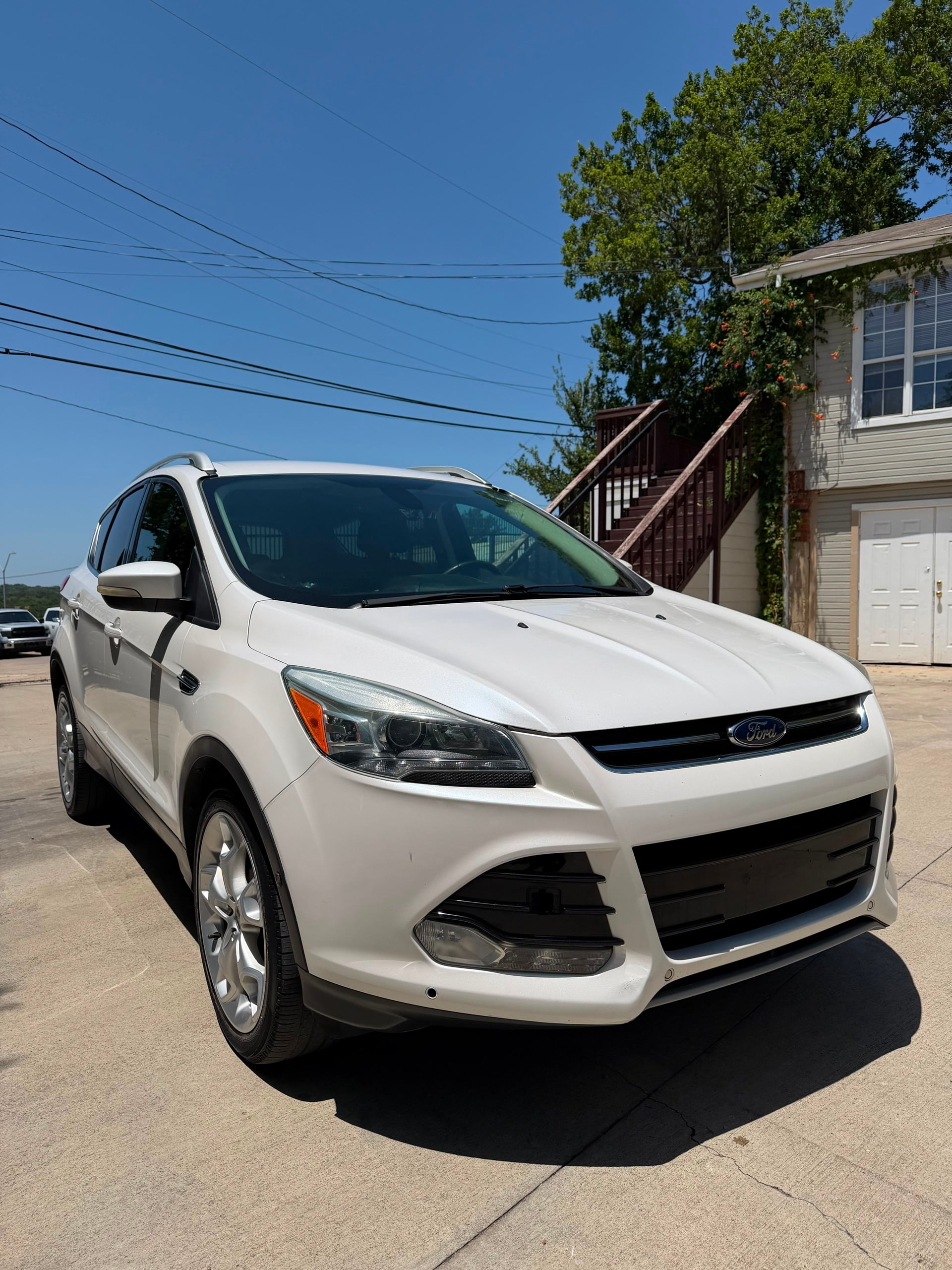 Ford Escape Titanium Plus