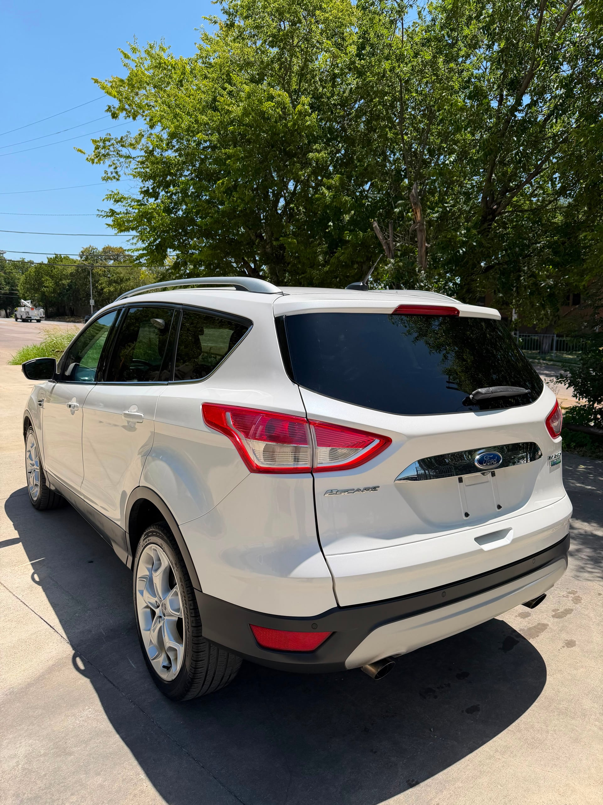 Ford Escape Titanium Plus