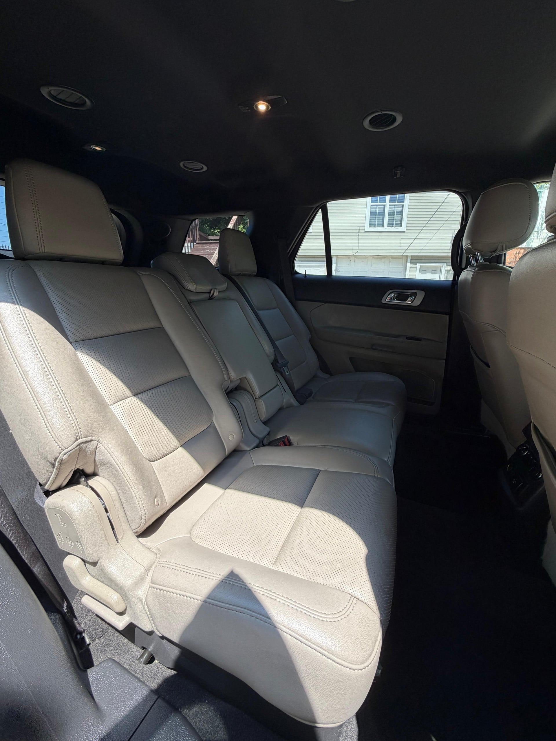 Ford Explorer Limited