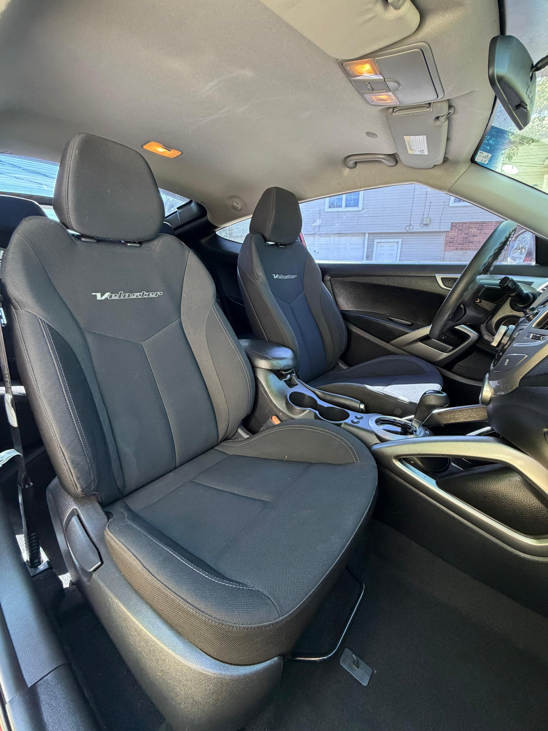 Hyundai Veloster