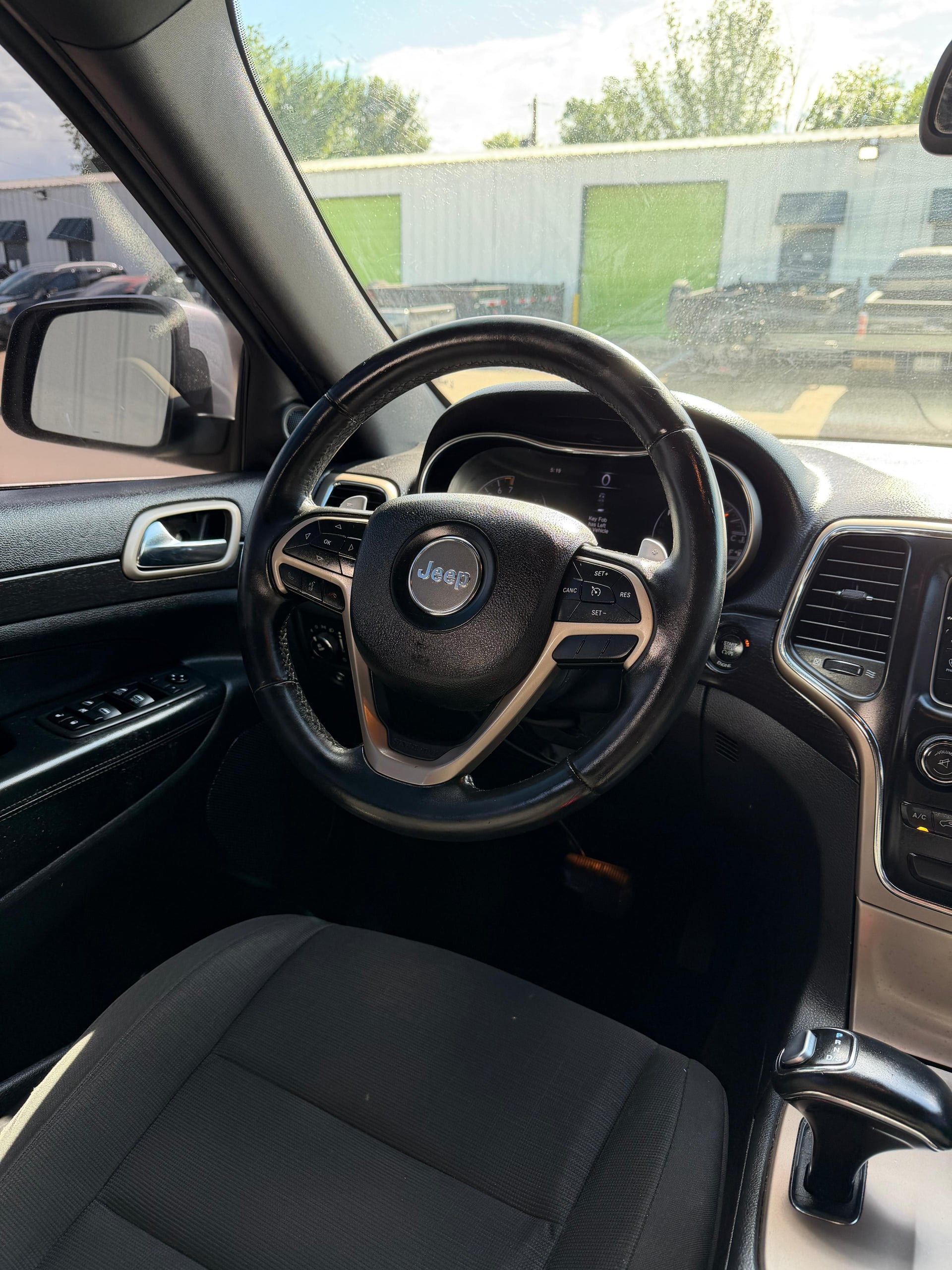 Jeep Grand Cherokee Laredo