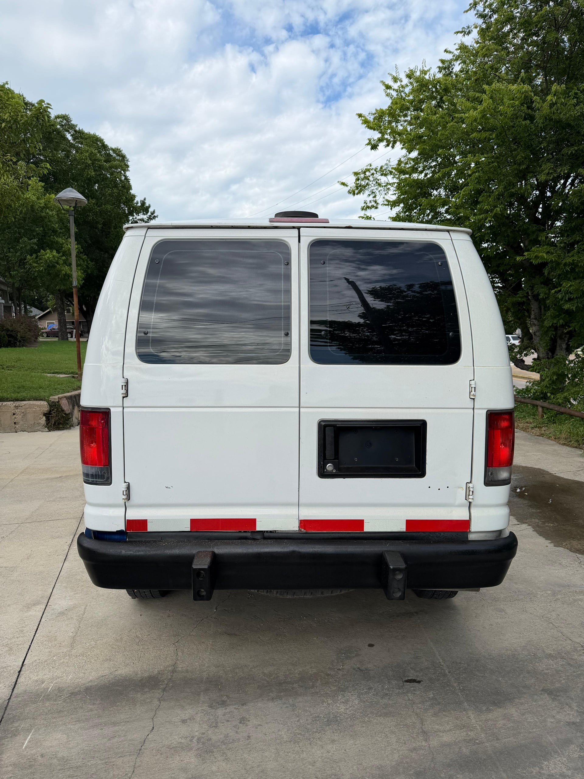 Ford E250 Cargo Van