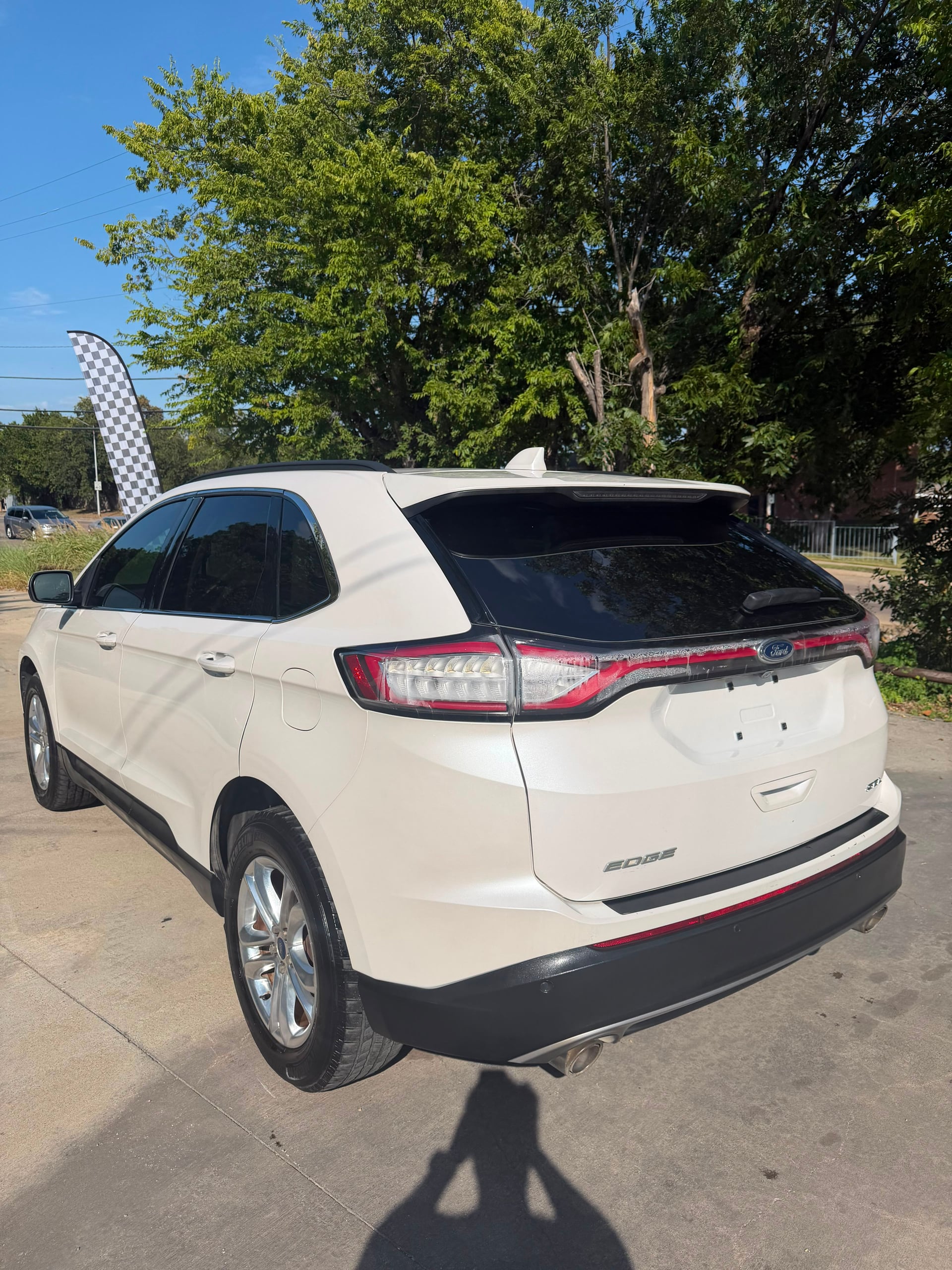 Ford Edge Titanium v6