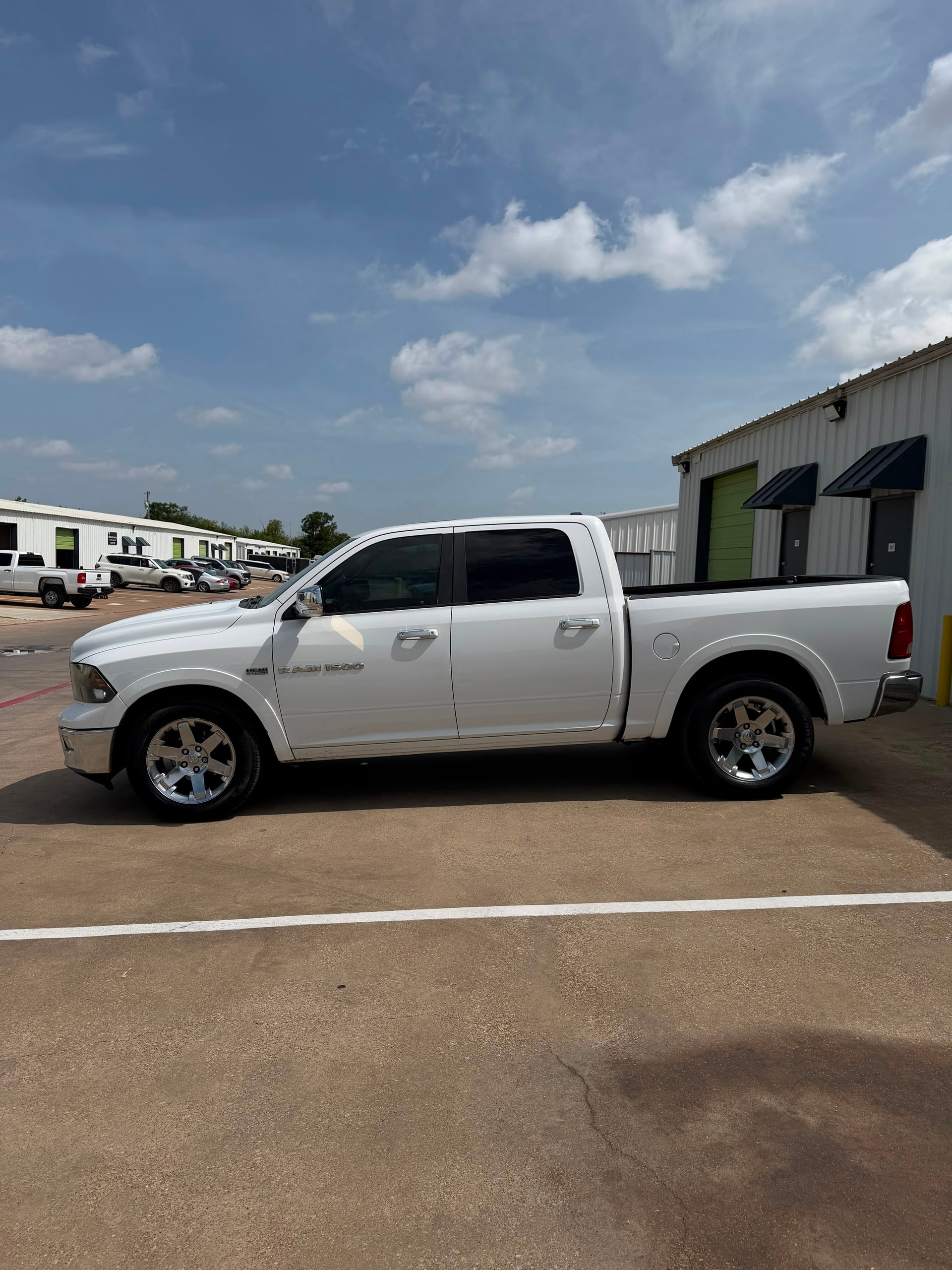 RAM Laramie 5.7