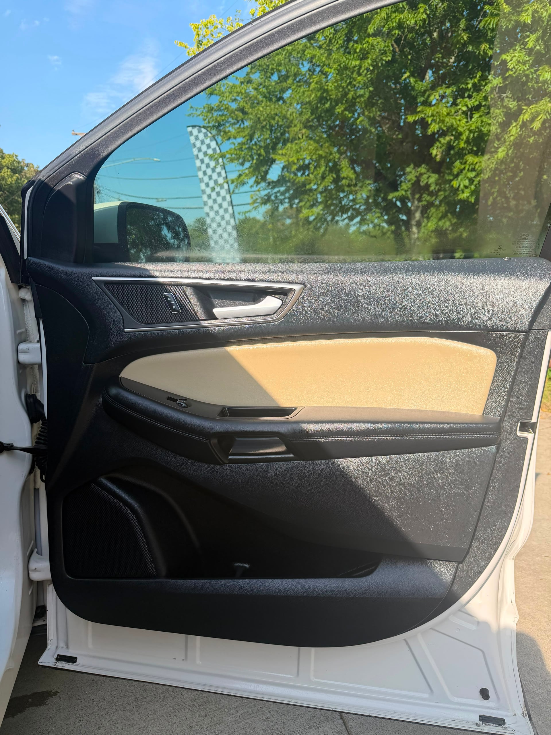 Ford Edge Titanium v6