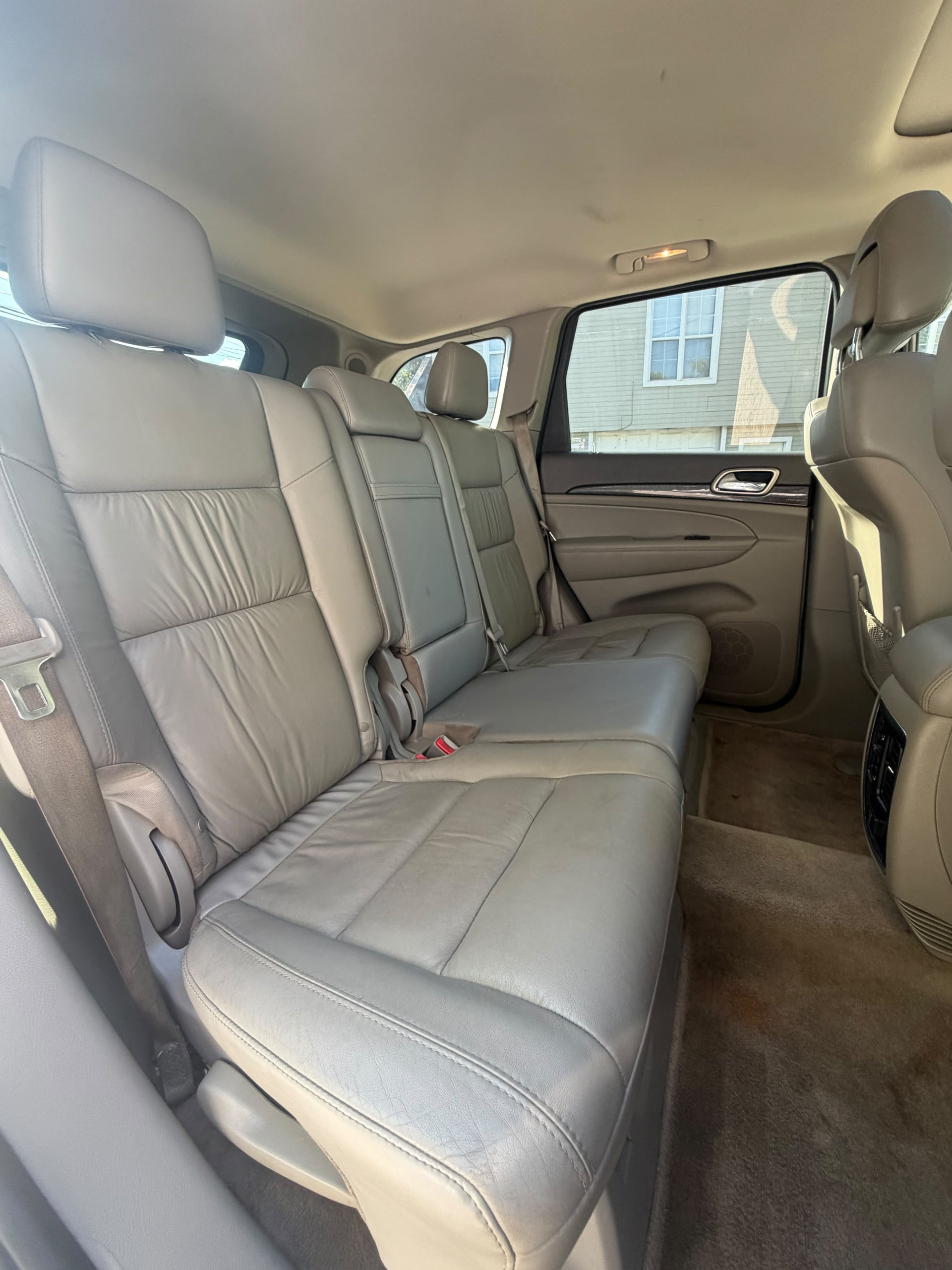 Jeep GRAND CHEROKEE LÍMITE 5,7 HEMI