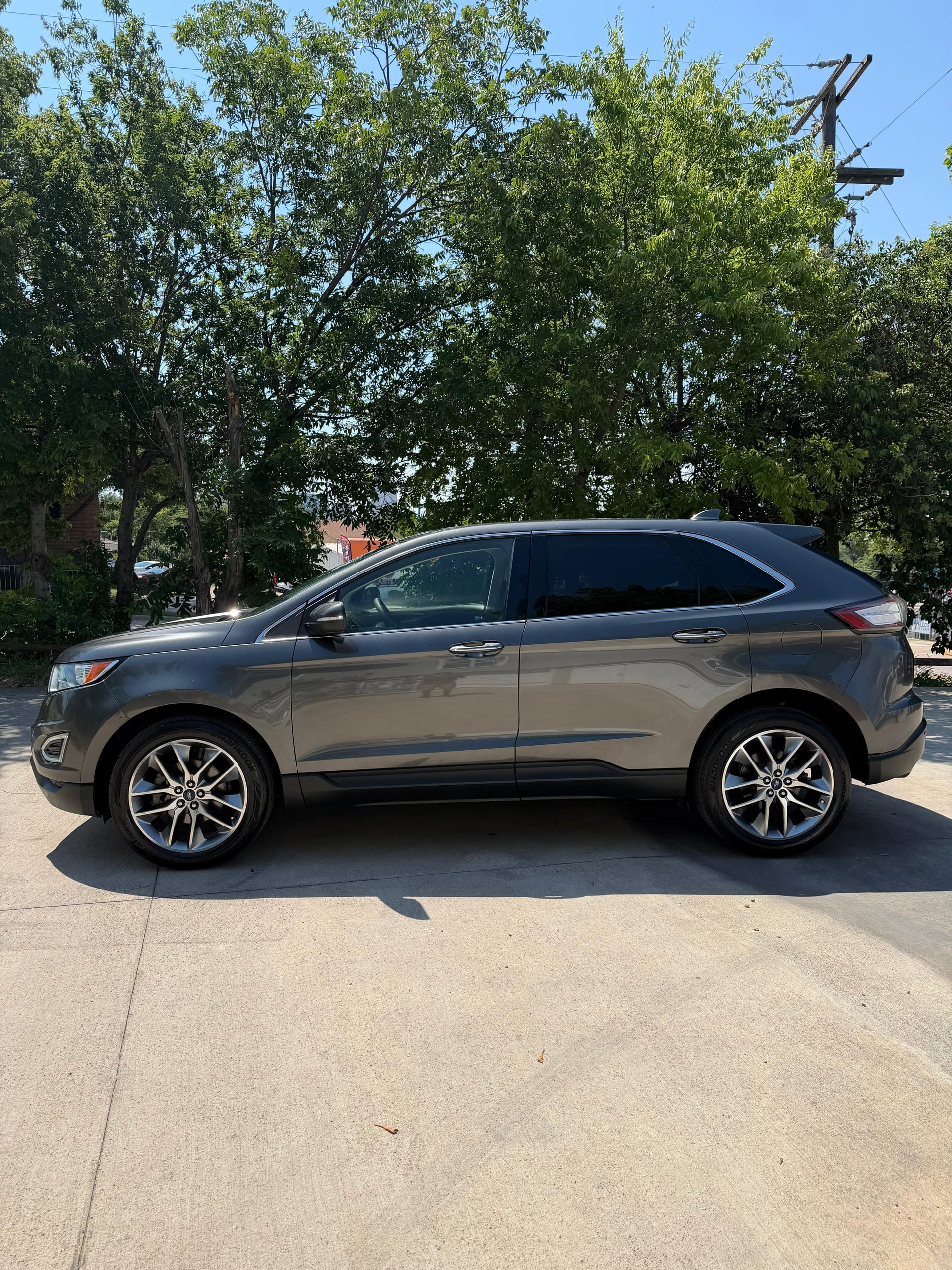 Ford Edge Titanium