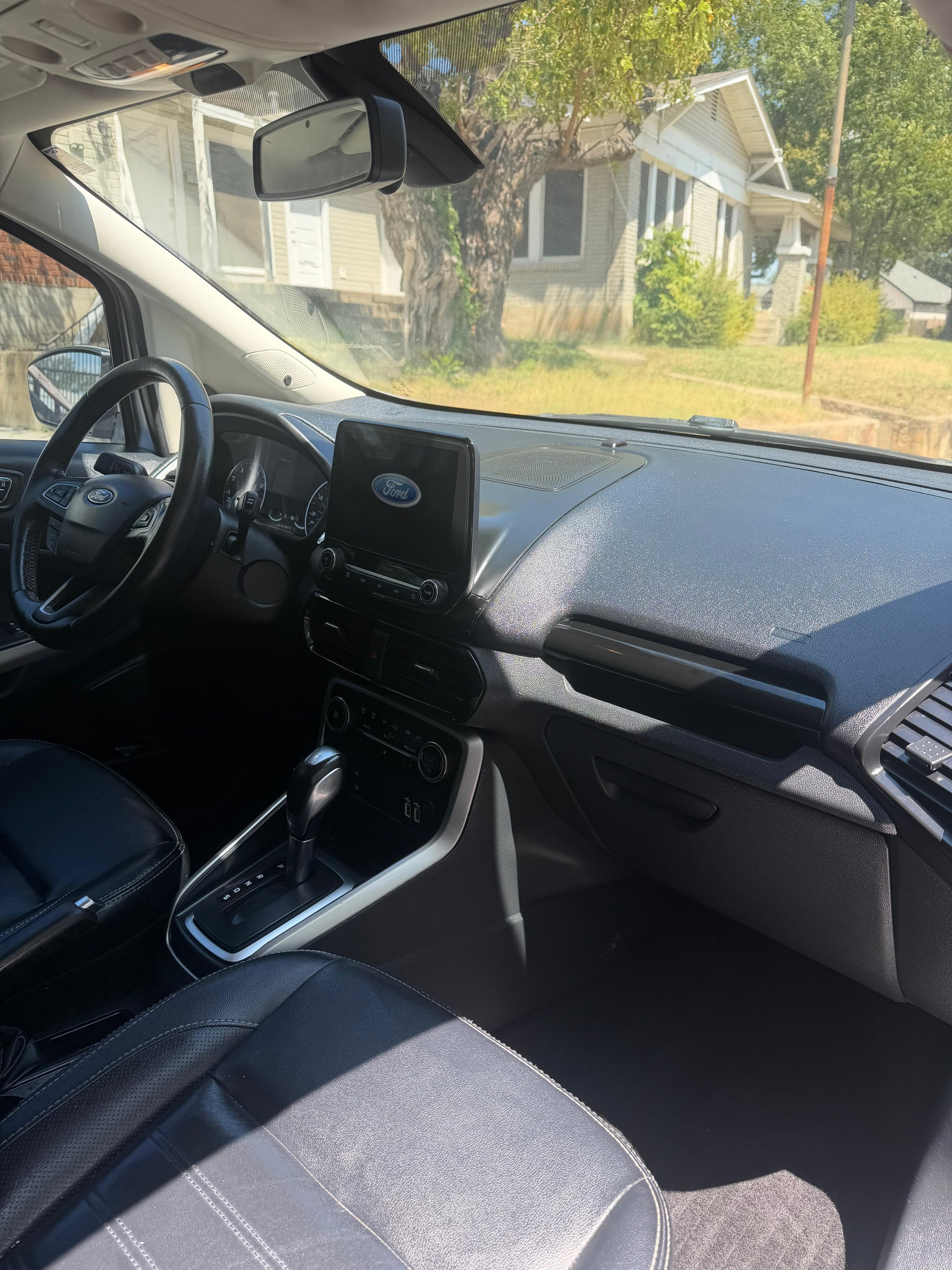 Ford ECOSPORT TITANIUM