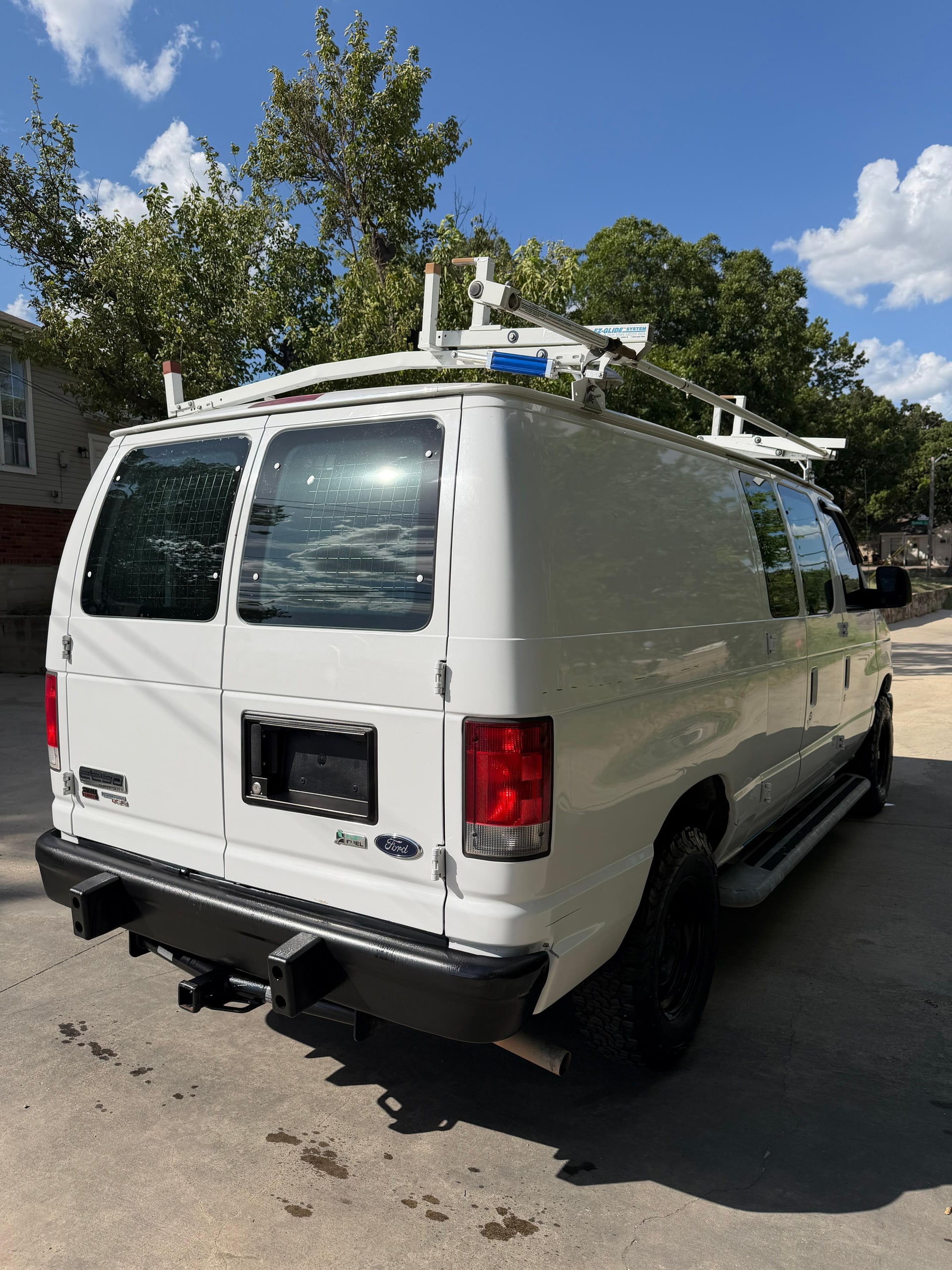 Ford E-250 Cargo Van