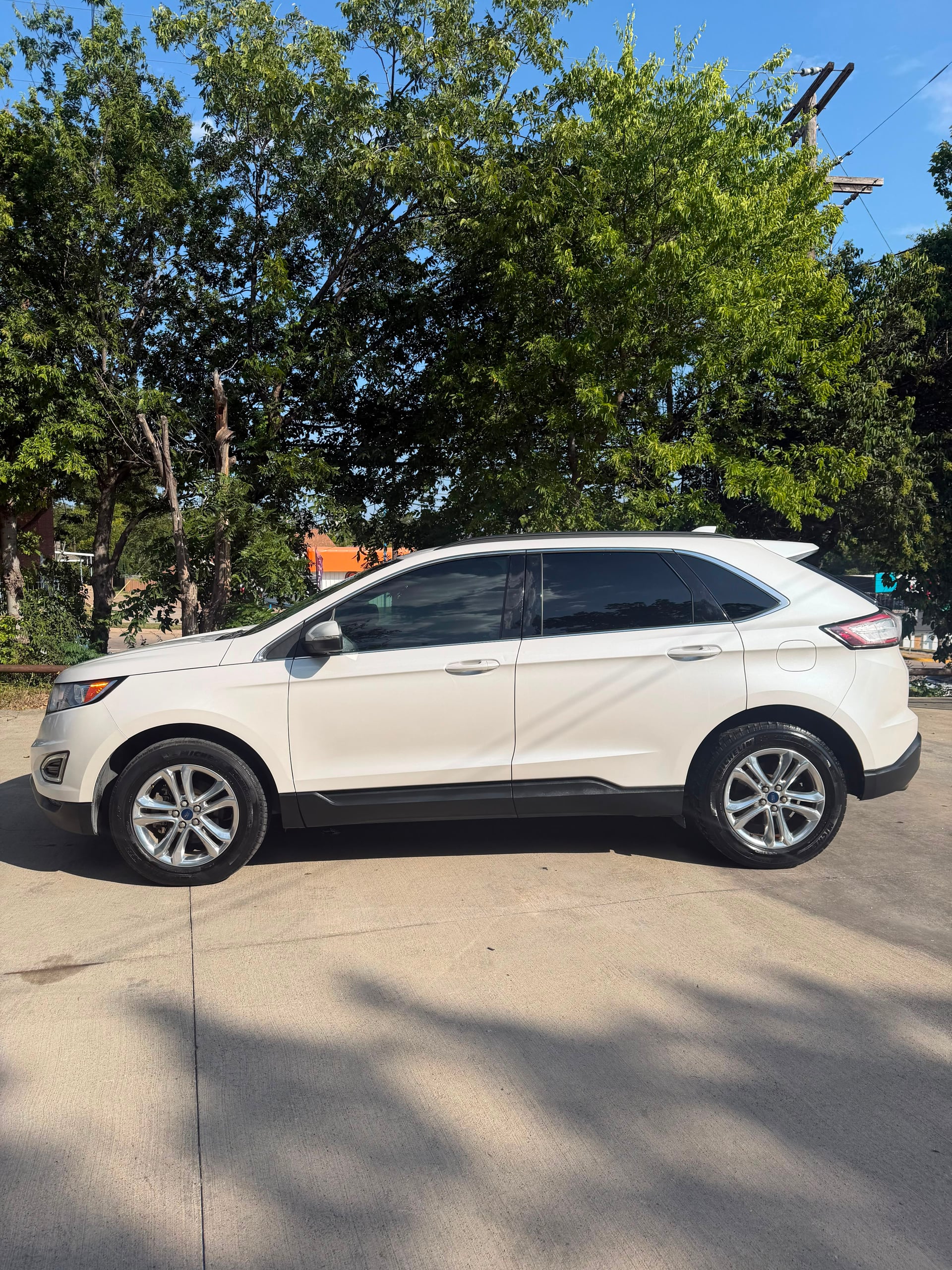 Ford Edge Titanium v6